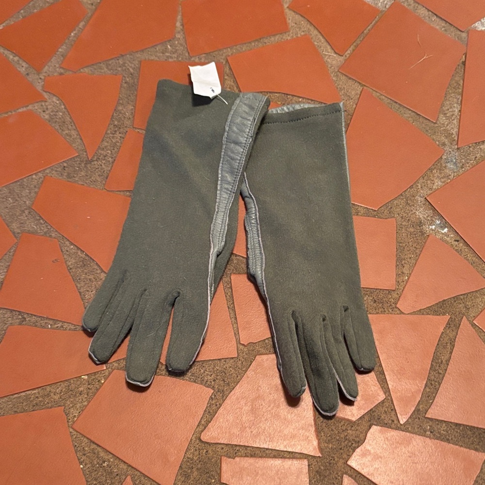 Military green Gloves